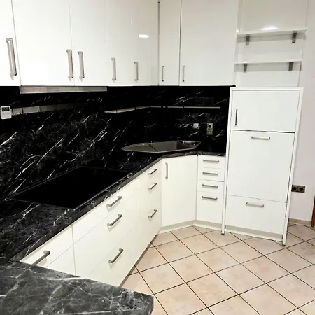 Дом отдыха Monteur-haus Luebeck Berlin Pankow, Reinickendorf, Glienicke-nordbahn